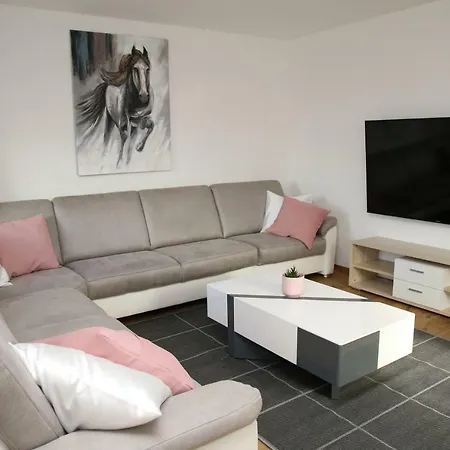 Ferienhaus Ferienvierkanthof Brigitte *
